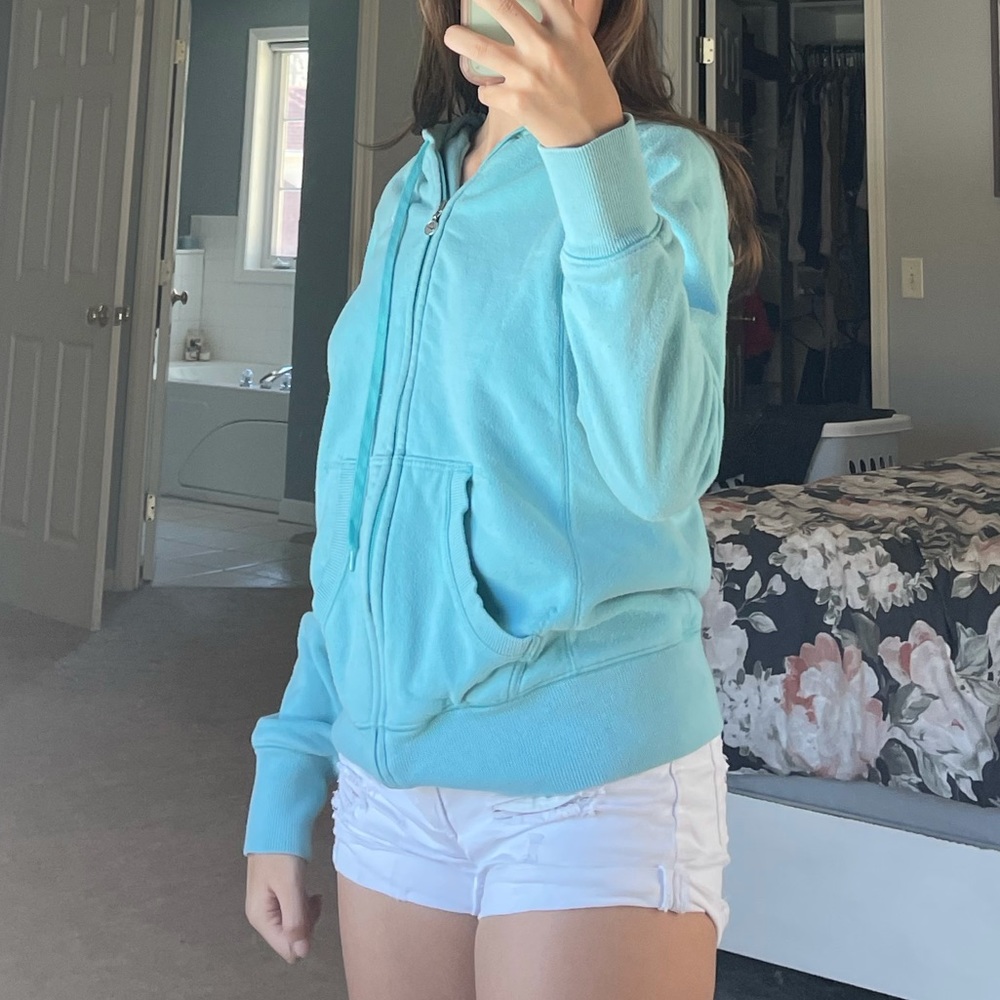 Nike Sweatshirt - Picture 3 of 5